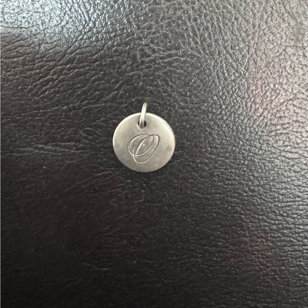 Tiffany & Co. initial pendant Sterling silver O
